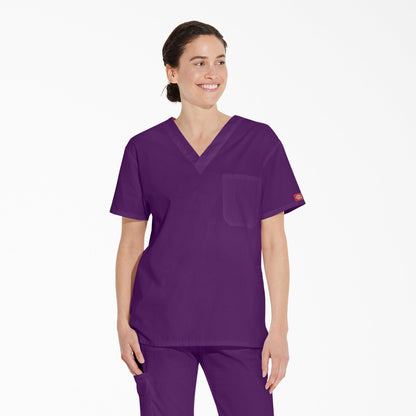 Unisex EDS Signature V-Neck Scrub Top | Dickies US - US 5744