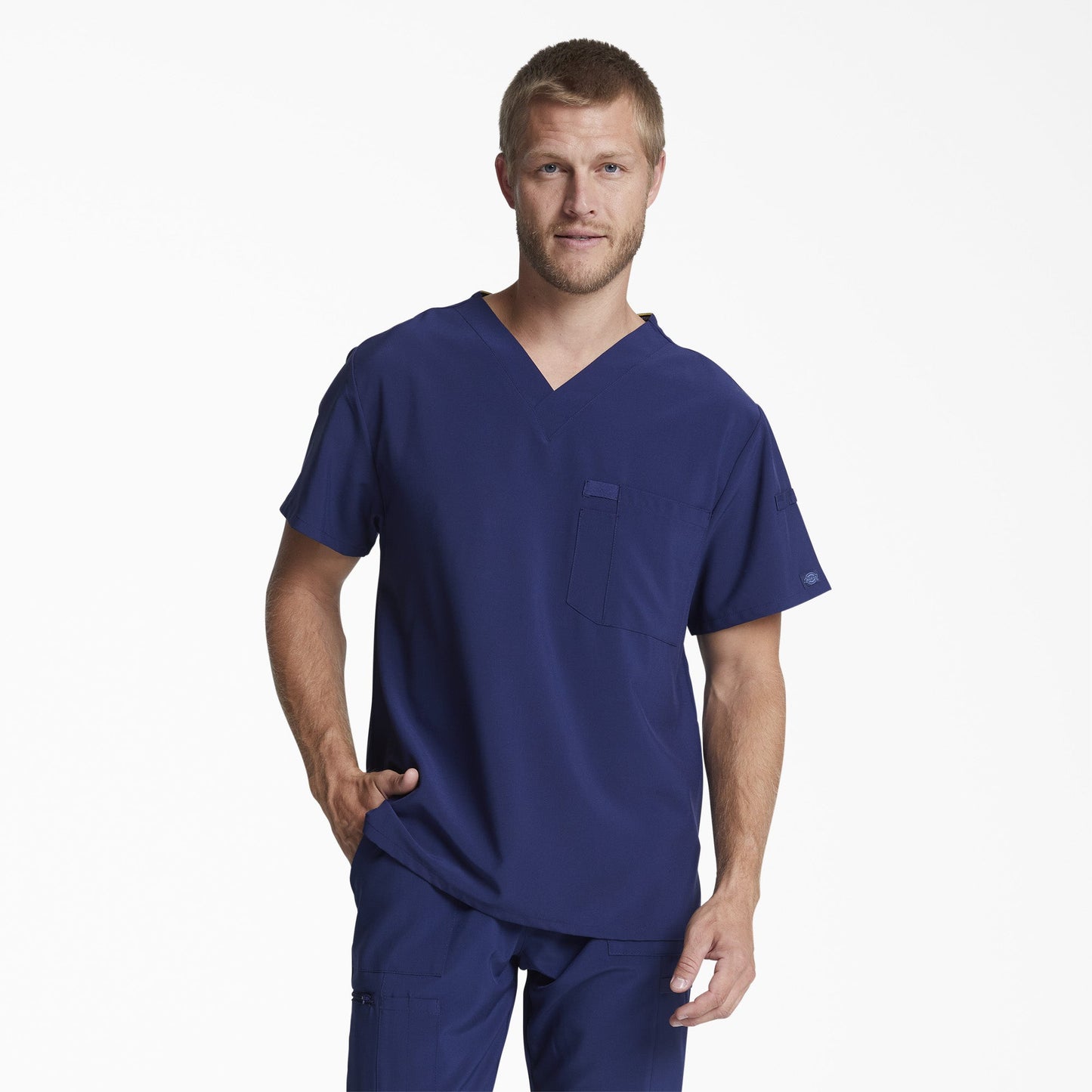 Men's EDS Essentials Tuckable V-Neck Scrub Top | Dickies outlet - US 3342